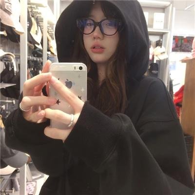 契约婚姻里假戏真做了